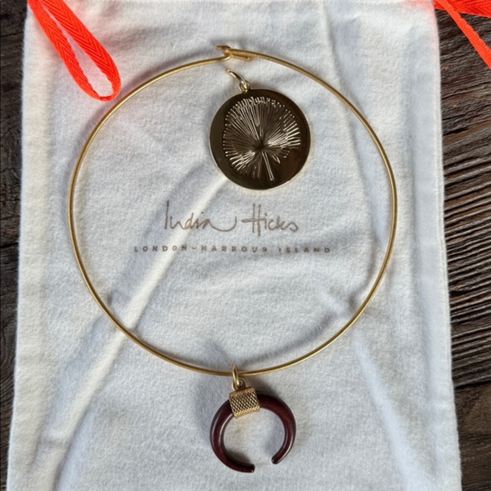 India Hicks 2018 Gold Plated choker w/wooden moon & gold palm pendant NIB